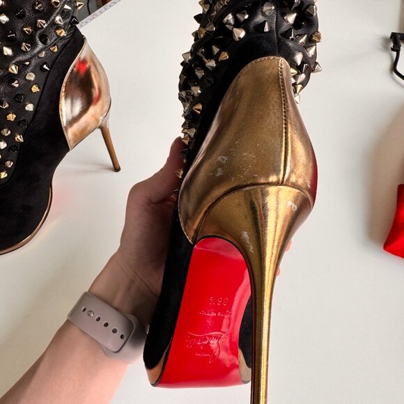 Christian Louboutin Spiked Ankle Boots Black/Gold Size 6.5 Red Sole New w/ Pouch - Picture 8 of 13